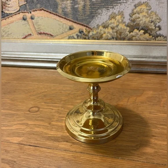 VINTAGE BRASS-STYLE CANDLE HOLDER - Picture 4 of 13
